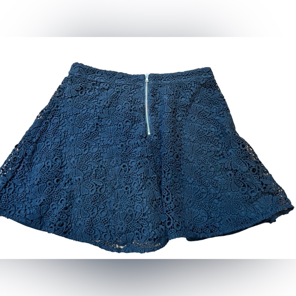 Club Monaco Navy Lace Skater Skirt Sz. 6 - Picture 3 of 8